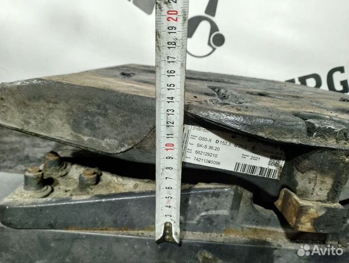 Седло SAF-holland 130мм 2021 года