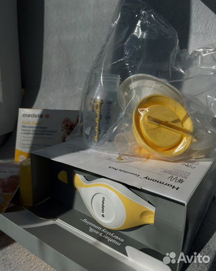 Молокоотсос ручной medela