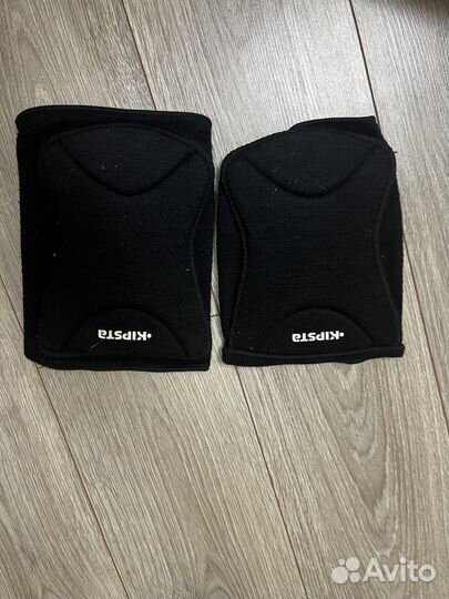 Наколенники для волейбола