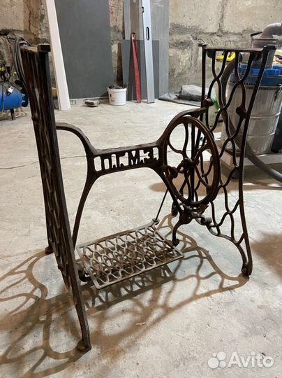 Станина от швейной машинки