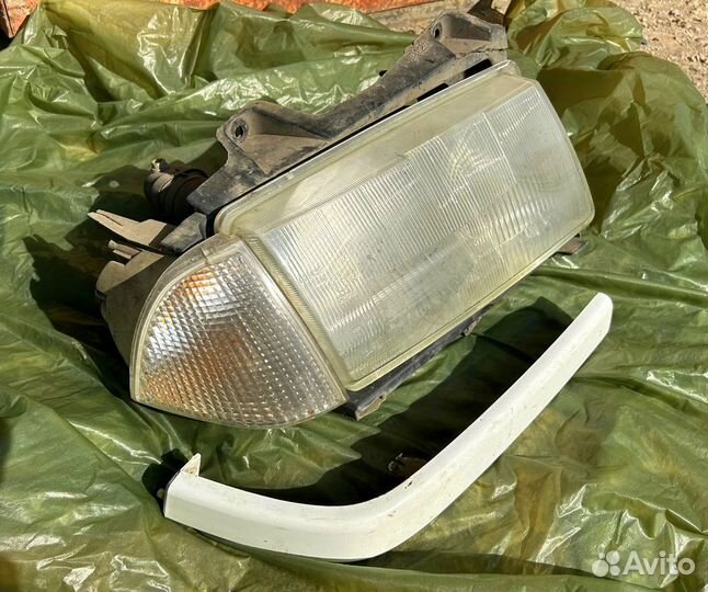 Фара передняя правая на Peugeot Expert 2000г