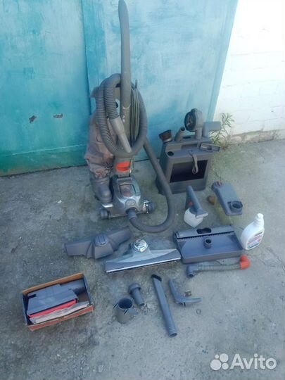 Пылесос Кирби