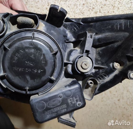 Фара правая hyundai getz 2008