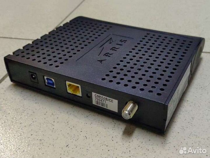 Кабельный модем arris cm550b