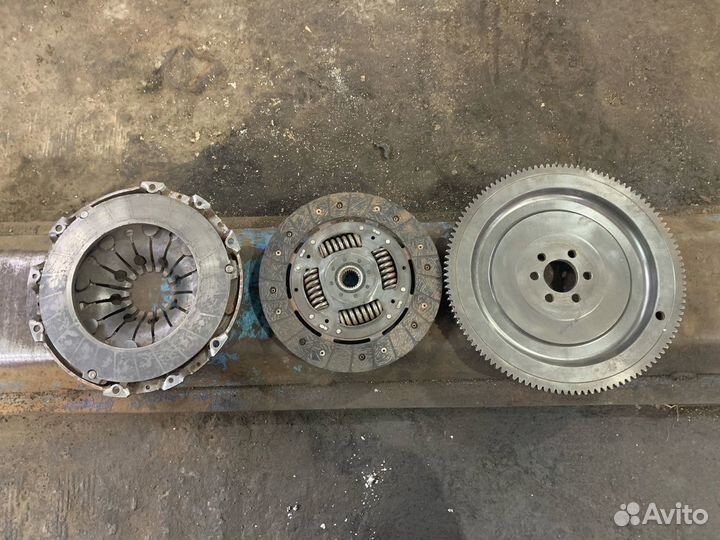 Комплект сцепления audi A4,Volkswagen Passat B5