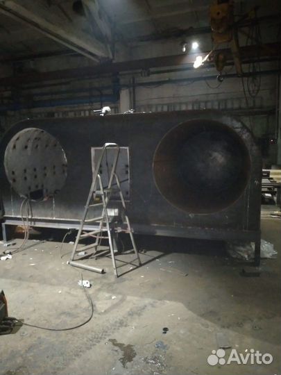 Двухретортная углевыжегательная печь