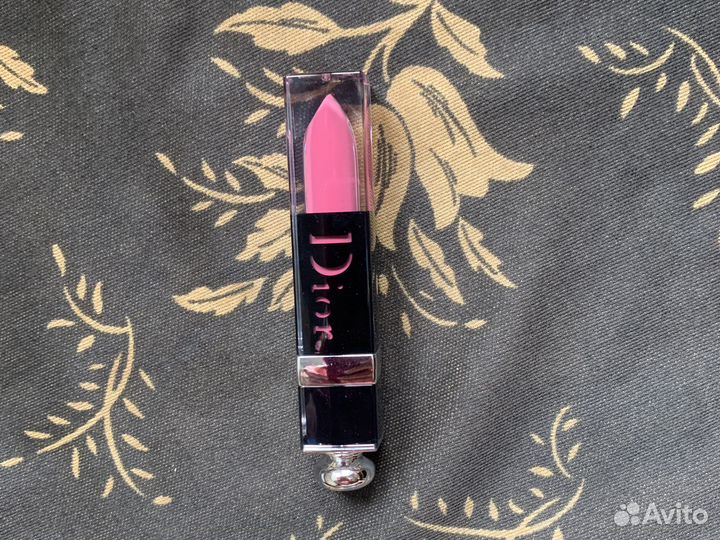 Продаю помаду Dior Addict Lacquer plump