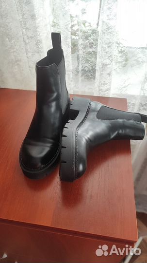 Ботинки Челси Ecru (bershka)