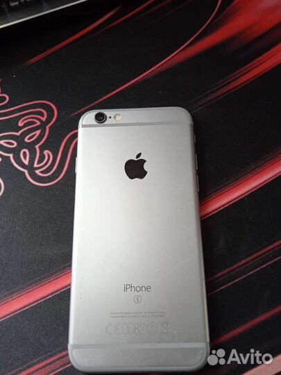 Телефон iPhone 6s