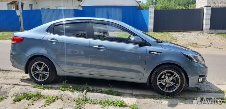 Kia Rio 1.6 AT, 2015, 117 273 км