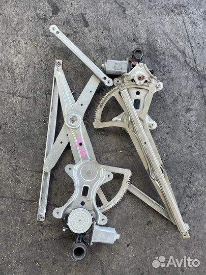 Механизм стеклоподъёмника перед лево c Toyota Mark