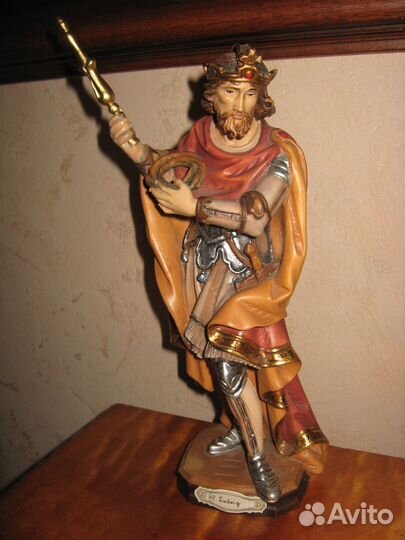 Скульптура святой Людвиг натуральное дерево