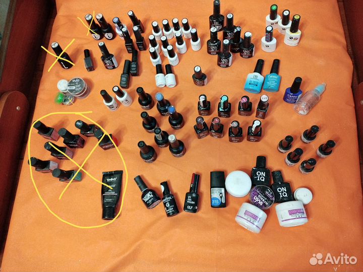 Для маникюра(гель-лаки,стразы,стемпинг,втирки)