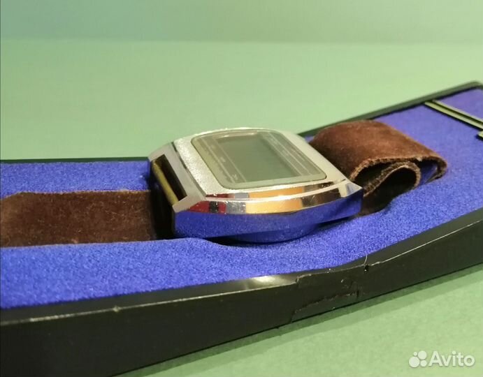 Часы наручные мужские электроника - 5 СССР