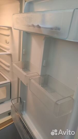 Холодильник Samsung rl33ebsw