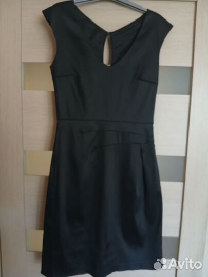 Маленькое вечернее черное платье 44 раз