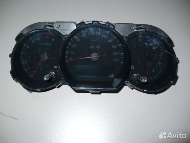 Панель приборов Suzuki Grand Vitara