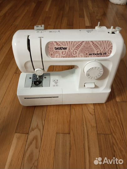 Швейная машинка Brother Artwork 19