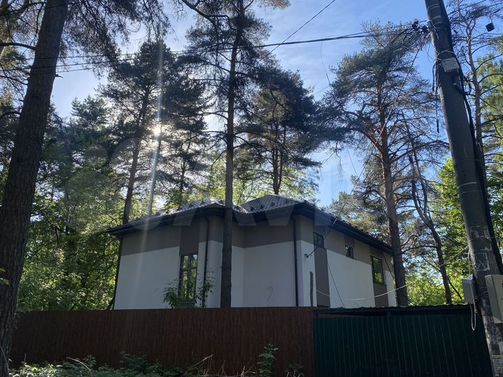 Дом 150,5 м² на участке 4,1 сот.