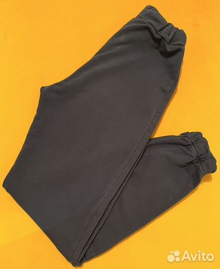 Спортивный костюм женский