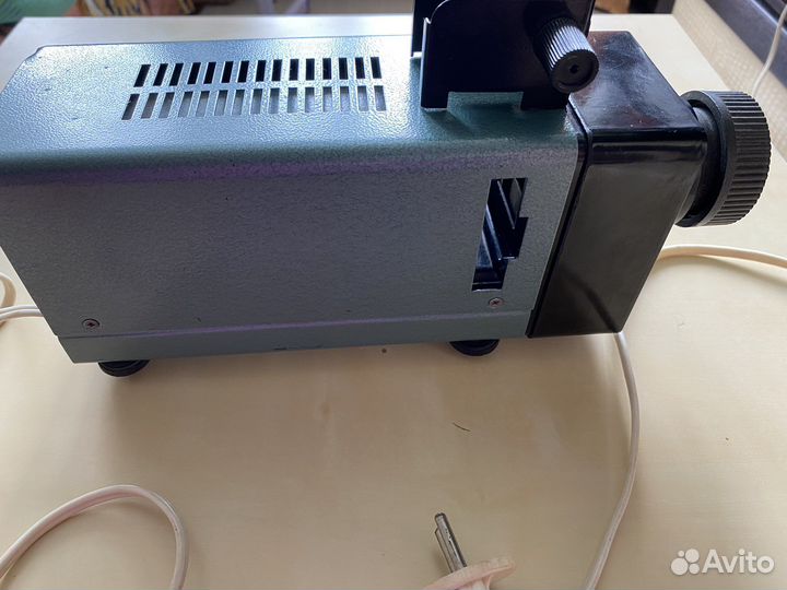 Фильмоскоп диапроектор Ф75-1М