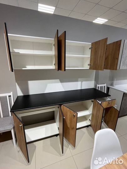 Кухонный гарнитур нoвый Кухня новая