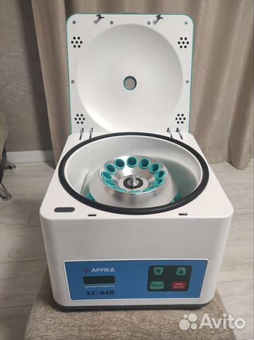 Центрифуга лабораторная настольная
