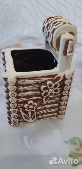 Декоративная керамическая сахарница-колодец