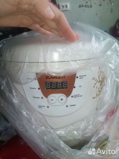 Мультиварка новая scarlett sc-410