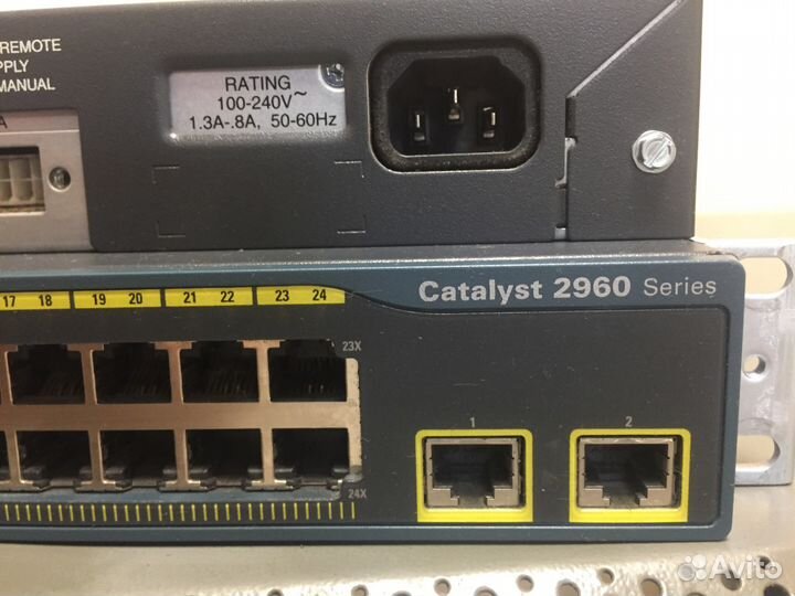Комутатор cisco catalyst 2960 series WS-C2960-24TT