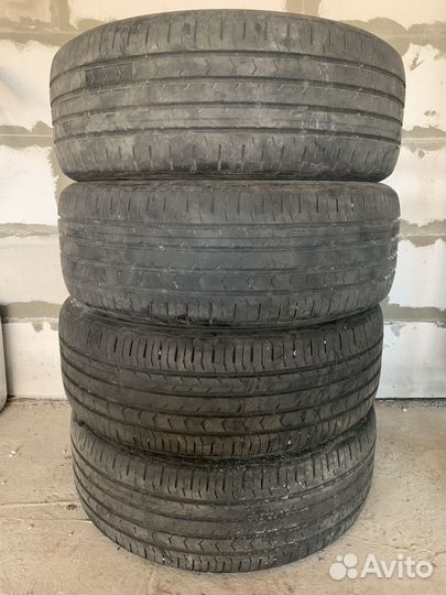 Continental ContiPremiumContact 5 215/55 R17