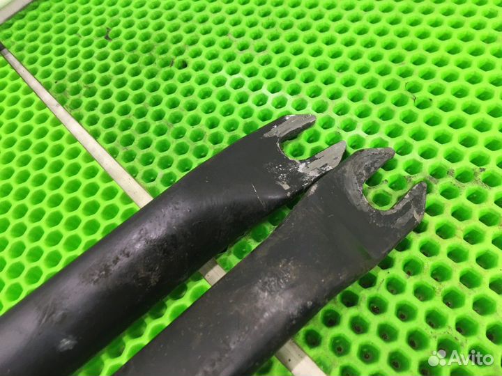 Распорки опорной чашки BMW 1