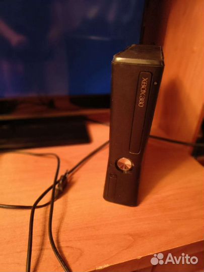 Игровая приставка xbox 360