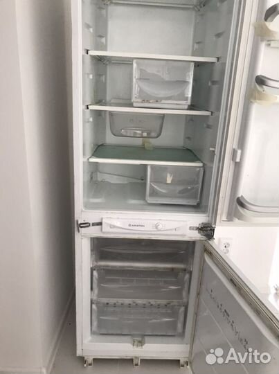 Холодильник