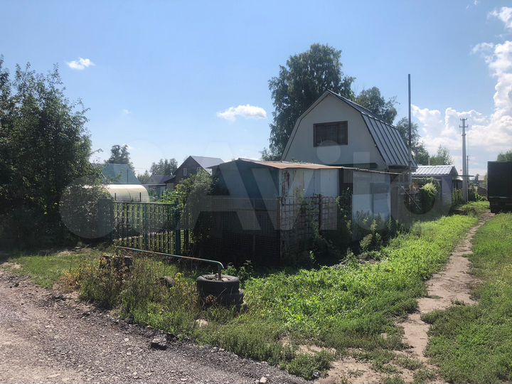 Дача 40 м² на участке 8 сот.