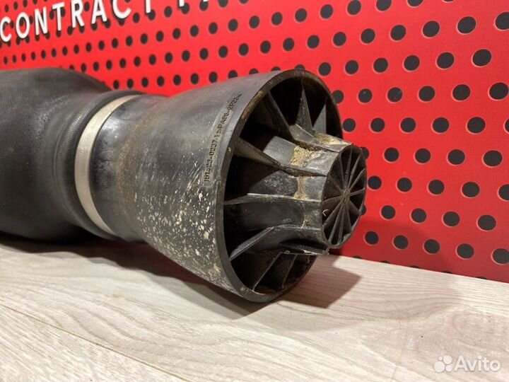 Пневмоподушка Jeep Grand Cherokee WK2 2016