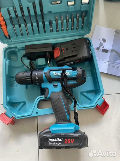 Шуруповерт makita 26 v (новые )