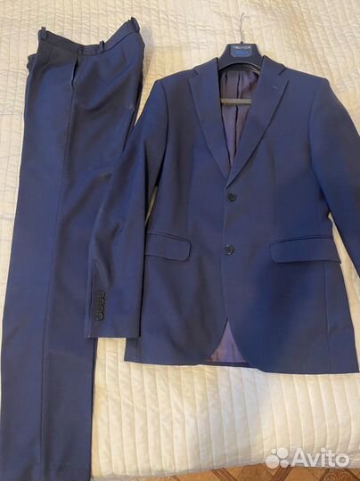 Школьный костюм