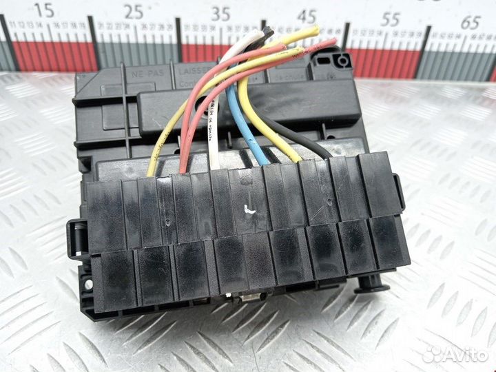 Блок предохранителей для Peugeot-Citroen 308