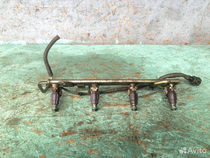 Топливная рампа Nissan Primera P12 (2001 - 2008)