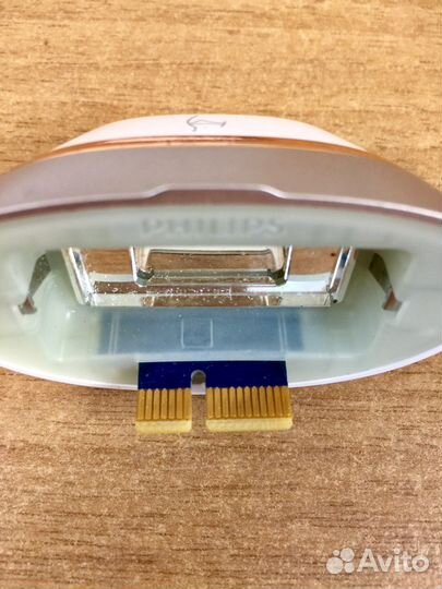 Фотоэпилятор Philips SC1999 Lumea Advanced