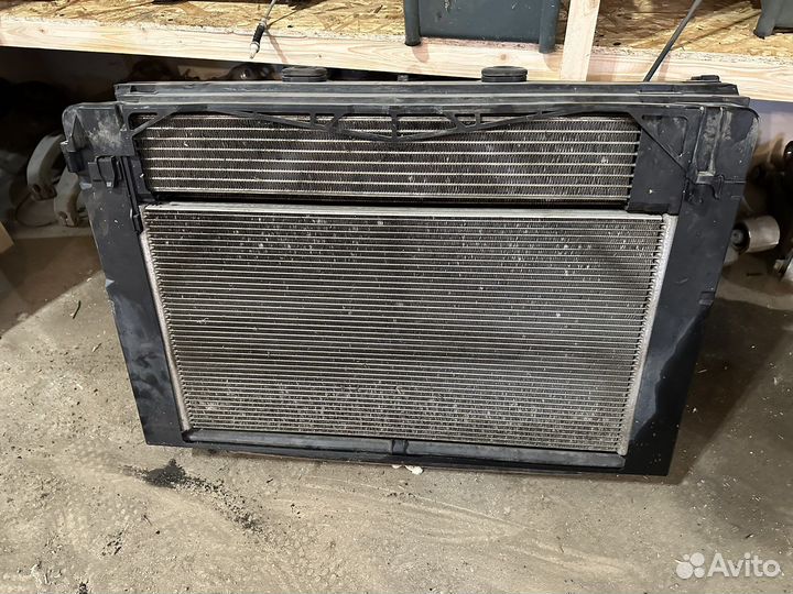 BMW M5 F10 в разборе