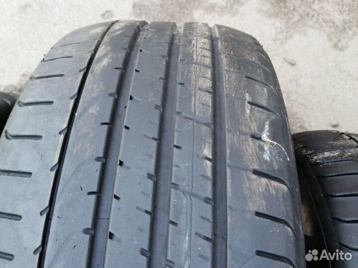 Pirelli P Zero 225/40 R19 и 255/35 R19