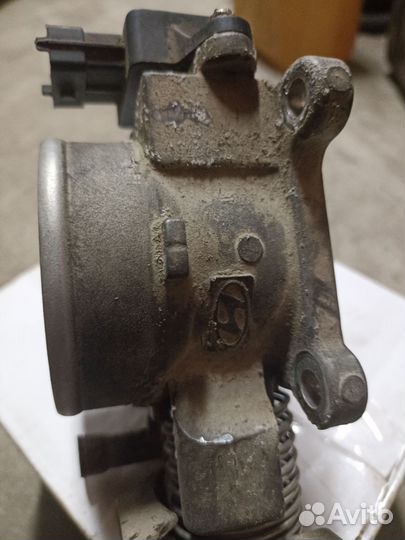 Дроссельная заслонка