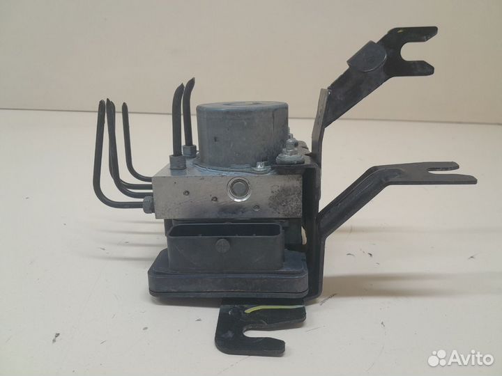 Блок ABS (насос) Nissan Terrano