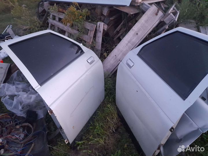 Двери на ваз 2110