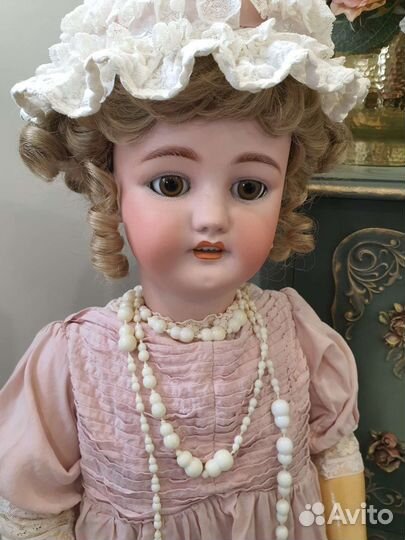Антикварная кукла