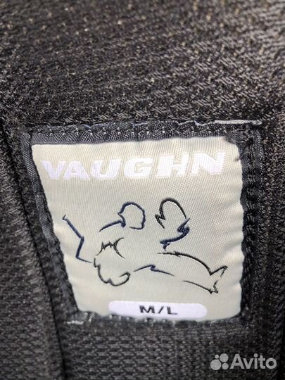 Вратарский нагрудник vaughn