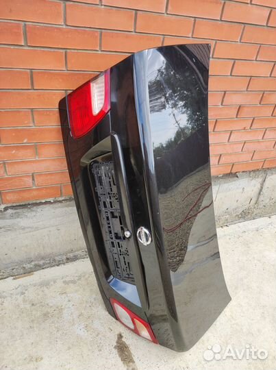 Крышка багажника багажника Nissan Almera N16