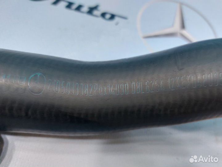 Патрубок радиатора Mercedes-Benz E-Class W210